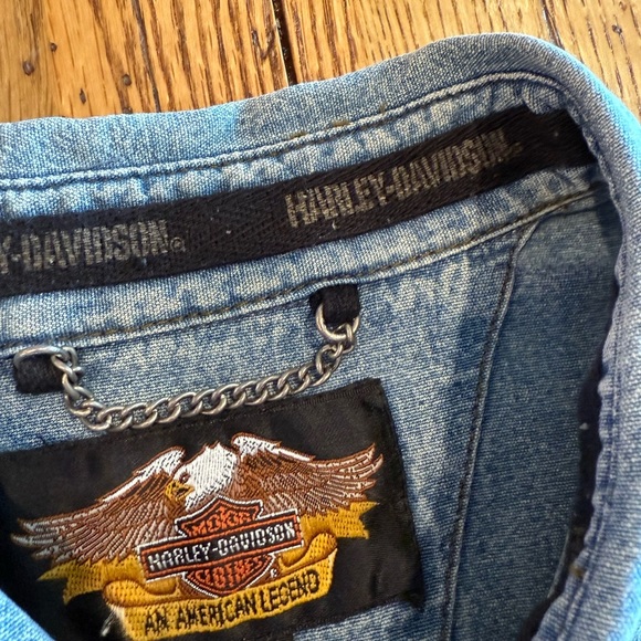 Vintage 2002 Harley Davidson women’s short sleeve shirt. - Picture 5 of 13